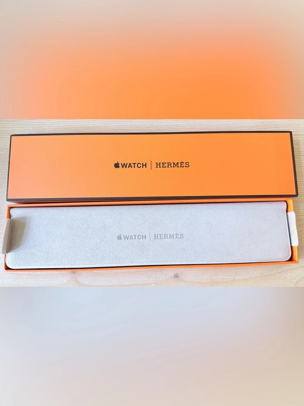 Hermès Rouge H Apple Watch Band - 41mm